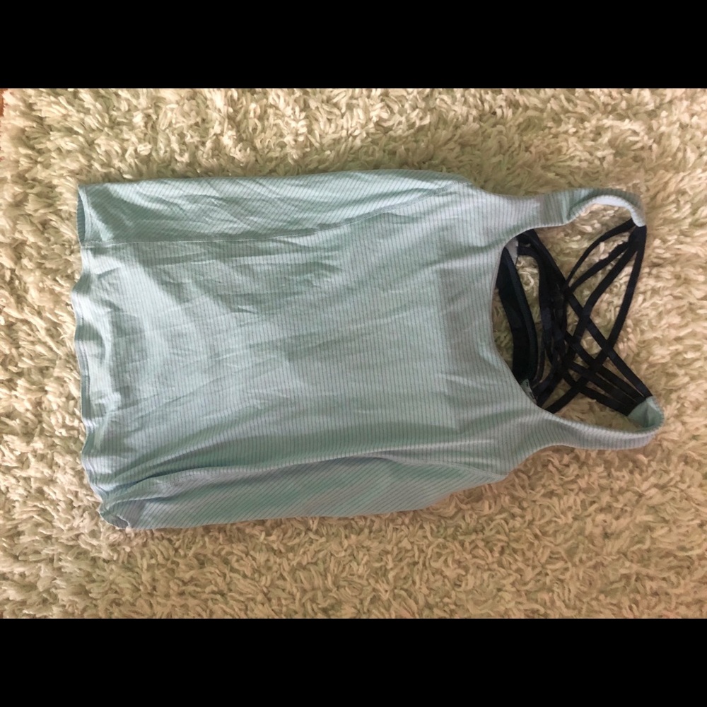 Lululemon camo free to be wild yoga tank